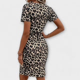 Stílusos ruha leopárdmintával