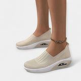 Kényelmes és könnyű cipők