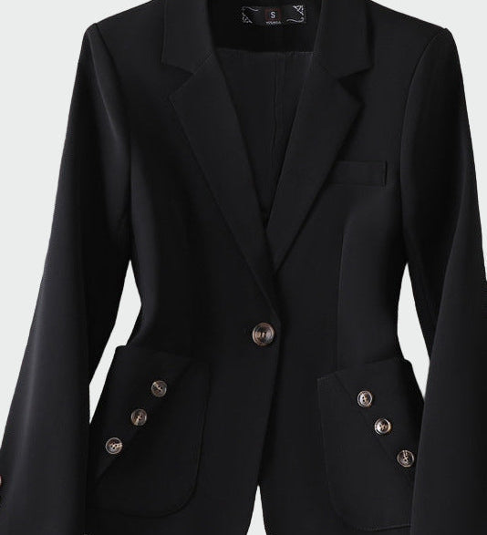 Eszter - Elegáns kapucnis pulóver