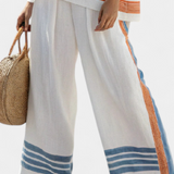 Fehér etnikai Daisy szett kék és narancssárga részletekkel – egyedi és élénk stílus